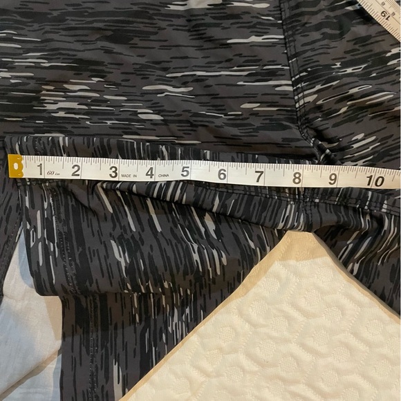 Speedo Swim Trunks Men’s XL Black and Gray Compression Lining Swim Pool Beach - Picture 7 of 11